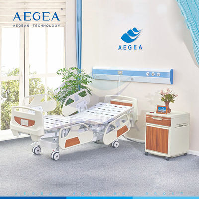 Los muebles médicos integrados AG-BY004 del operador venden al por mayor al paciente paralizado electrónico de la cama de hospital usado
